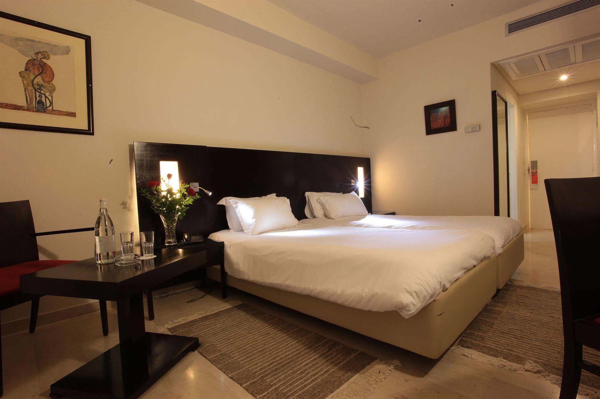 Ambassadeurs Hotel 튀니스 외부 사진